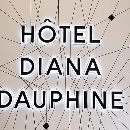 Diana Dauphine 4*