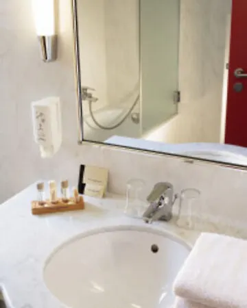 Diana Dauphine ホテル